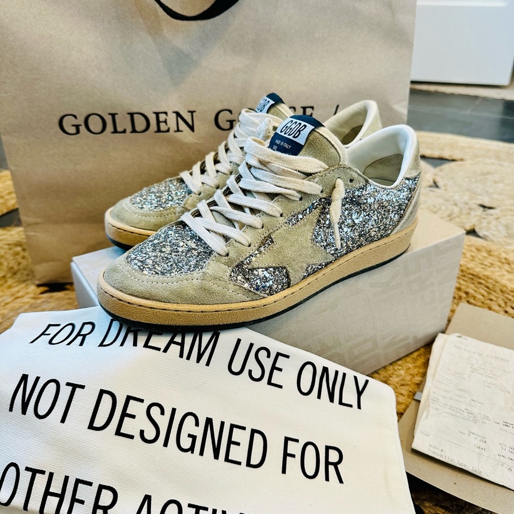 EUC like new Golden Goose Ball Star Glitter Low Top sneakers size 7